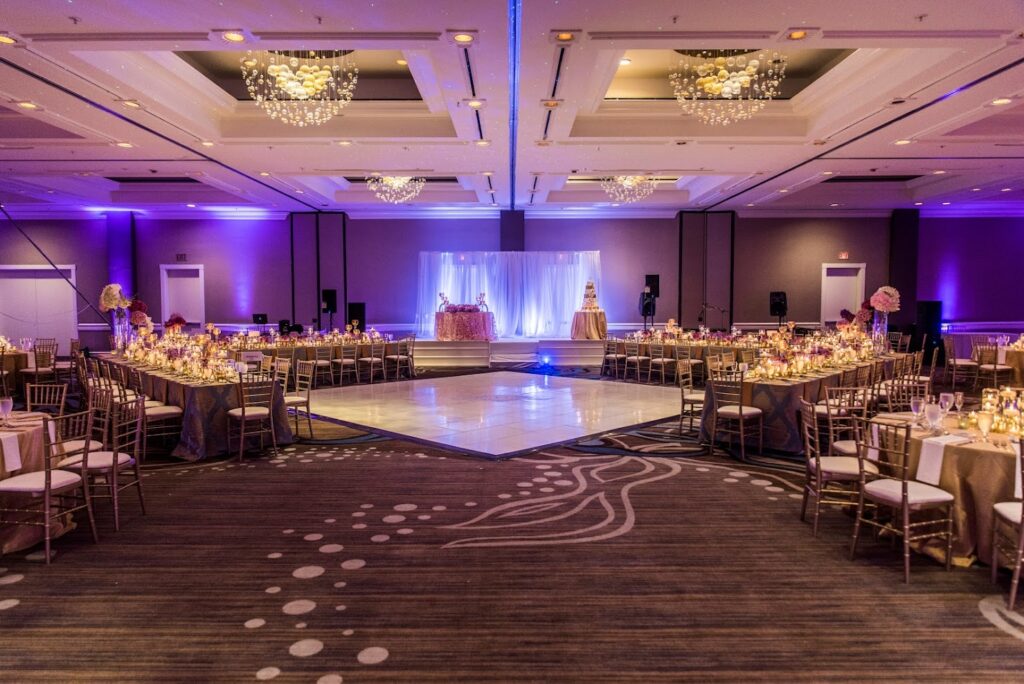 Spacious Wedding Venue with Dancefloor