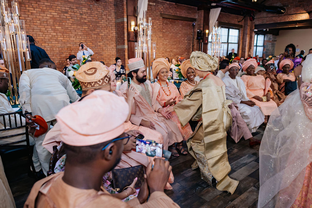 Threads of Tradition Nigerian American Wedding Attire Weaves a Beautiful Story