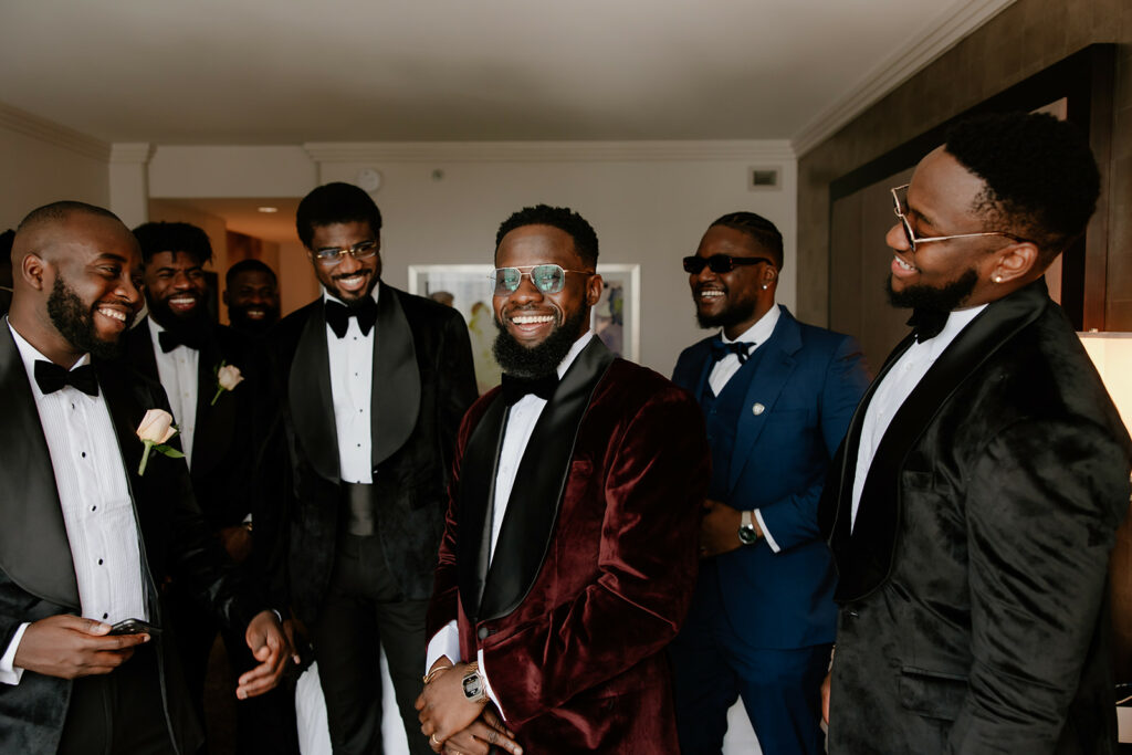 Groom's-Party-With-Full-Attire