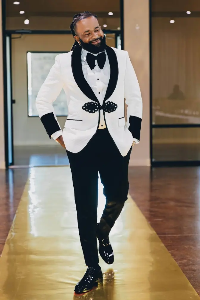 friendship-springs-ballroom-ceremony-to-reception