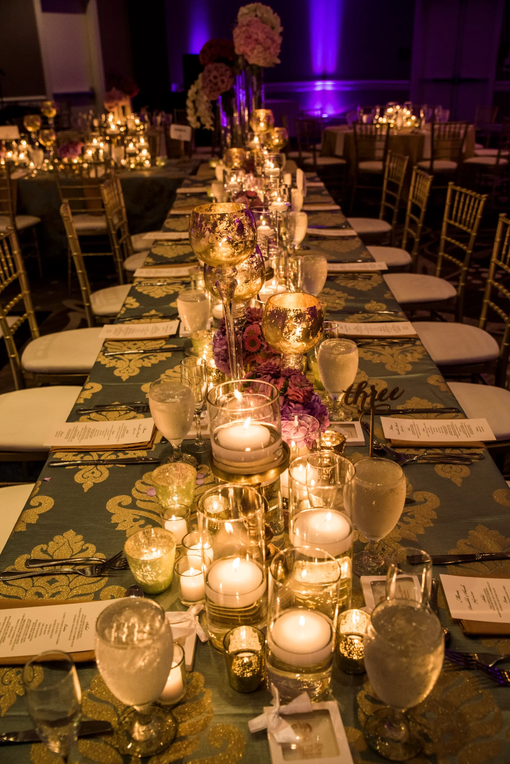 the-westin-atlanta-perimeter-north-reception-tables