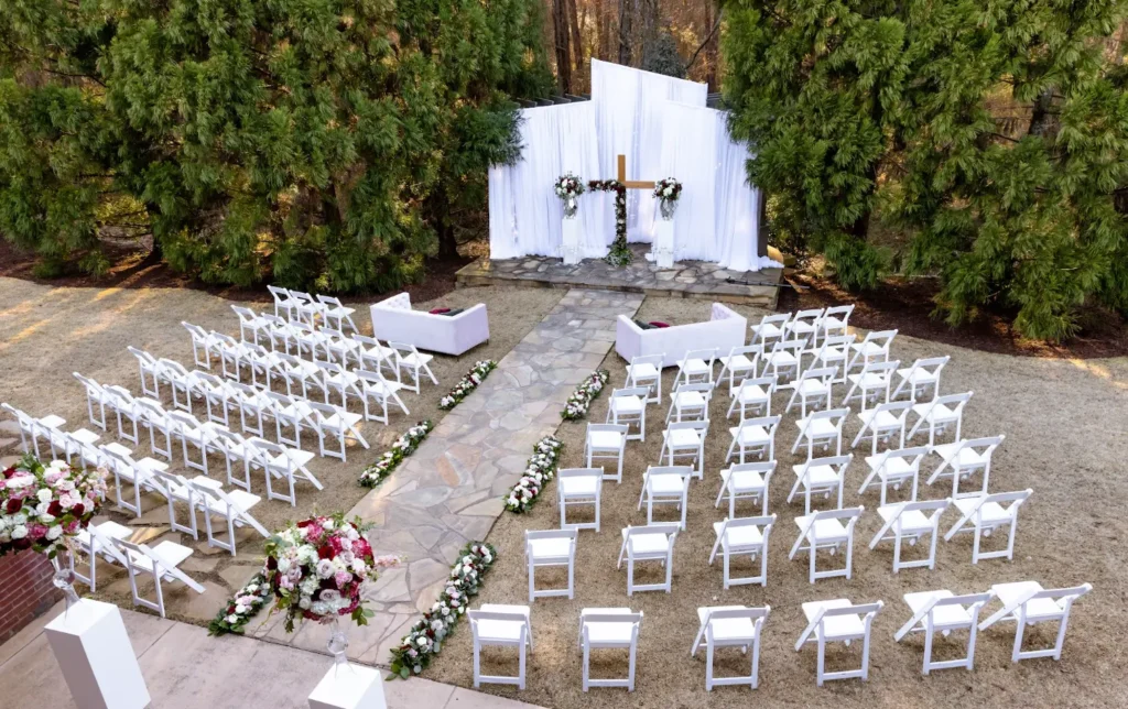 venue 92 wedding ceremony courtyard